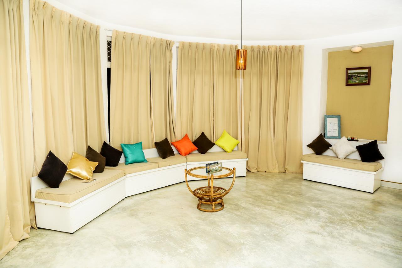 Che'S Villa Kandy Luaran gambar